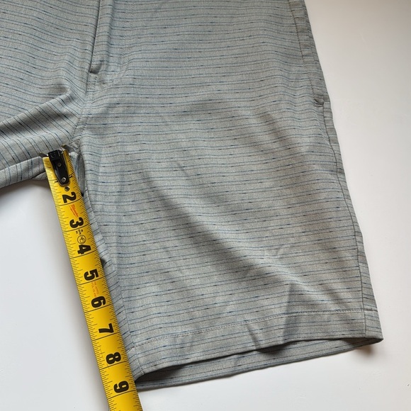 Travis Mathew Light Gray Striped Flat Front Shorts - Picture 3 of 6